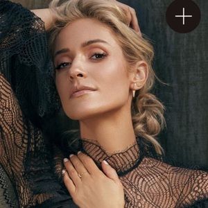 Uncommon James Illusion Ear Jacket